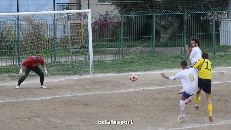 111105 virtus 085y_tn.jpg
